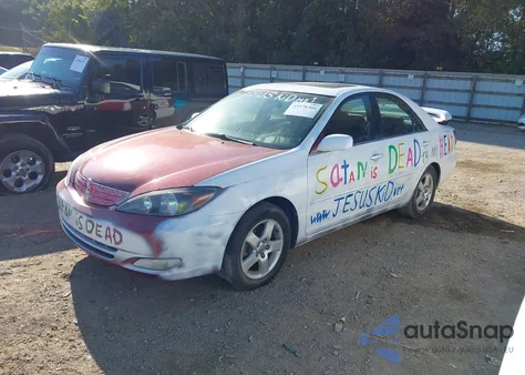 2002 Toyota Camry Se V6 from USA, damaged, VIN 4T1BF32K12U029988